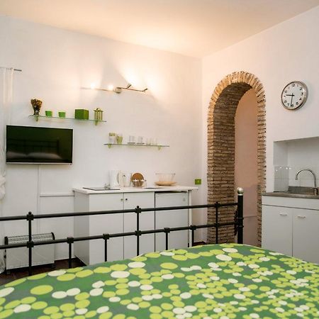 Trastevere Intimate Apartment Rome Exterior photo